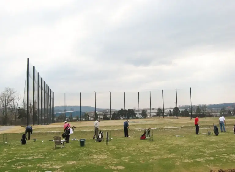 Bobs Camera 90304 004