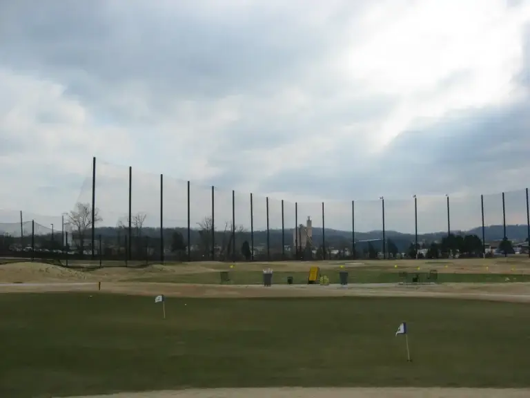 Bobs Camera 90304 005